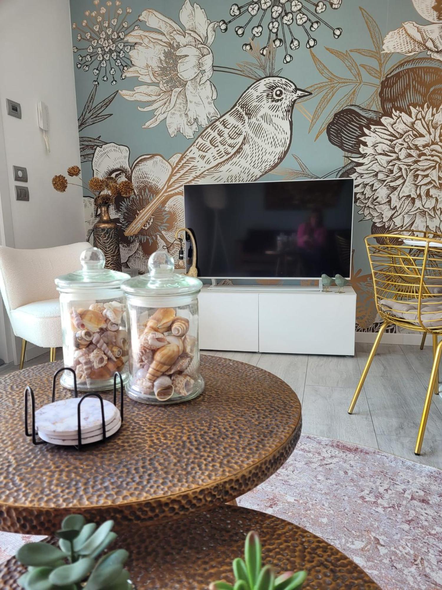 Lago-Apartment Midy, Sfeervol, Zwembad, Airco Domaso Eksteriør billede